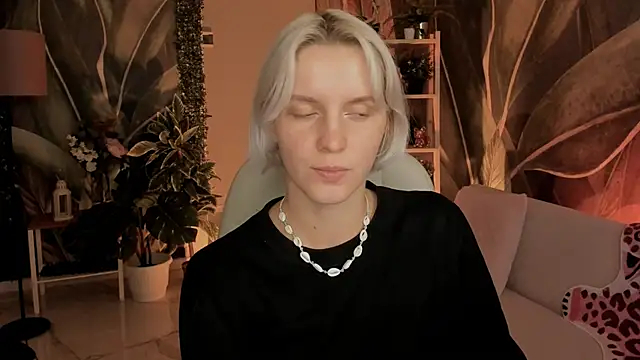 BethanyCloud online show from September 29, 2025, 6:53 am