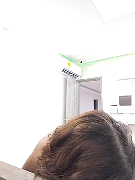 Snapshot of CatalinaFlores chatting on October 23, 2025, 4:38 pm CatalinaFlores online show from October 23, 2025, 4:38 pm