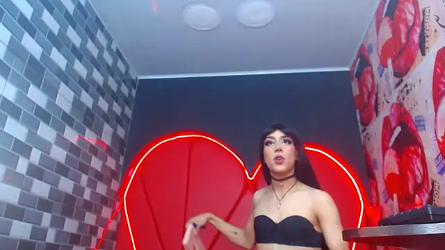 Snapshot of julessxcharlotte chatting on October 7, 2025, 1:45 pm julessxcharlotte online show from October 7, 2025, 1:45 pm