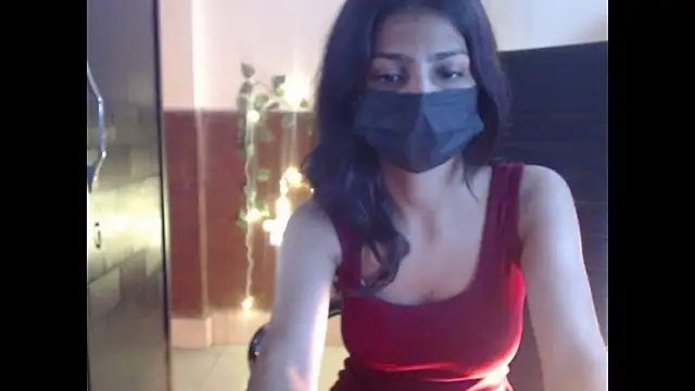 Snapshot of _kamyaa09 chatting on February 1, 2026, 7:01 pm kamyaa09 online show from February 1, 2026, 7:01 pm