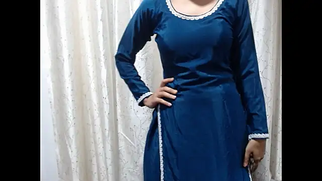  kamyaa09 online show from May 7, 2026, 5:38 pm
