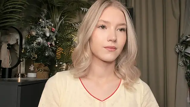 ChinBonnell online show from December 21, 2025, 5:42 am