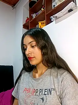 Snapshot of hotwife26 chatting on February 15, 2026, 12:00 am hotwife26 online show from February 15, 2026, 12:00 am