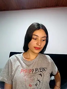 Snapshot of hotwife26 chatting on February 12, 2026, 7:08 am hotwife26 online show from February 12, 2026, 7:08 am