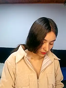 Snapshot of hotwife26 chatting on February 7, 2026, 9:06 am hotwife26 online show from February 7, 2026, 9:06 am