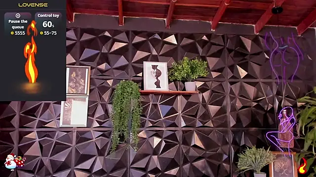 April  foxx online show from December 16, 2025, 4:11 pm