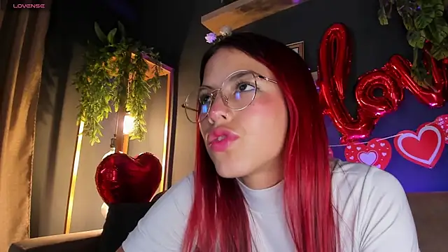 Snapshot of Ibbiie_Madison chatting on February 6, 2026, 9:33 pm Ibbiie Madison online show from February 6, 2026, 9:33 pm