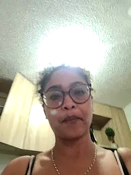 BiiancaEstradaa online show from October 27, 2025, 10:11 pm