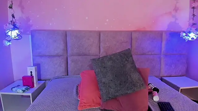 Lushi Love online show from March 8, 2026, 3:10 am