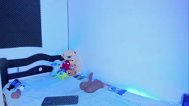 Snapshot of Im_naho chatting on October 2, 2025, 3:21 am Im naho online show from October 2, 2025, 3:21 am