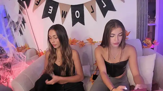 spicy angels  online show from October 11, 2025, 3:40 am