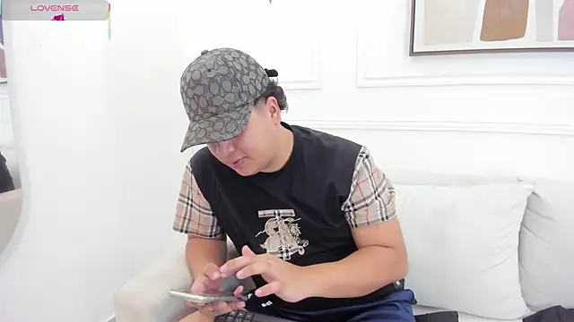 Snapshot of Naim_Bennetsex chatting on September 11, 2025, 4:07 pm Naim Bennetsex online show from September 11, 2025, 4:07 pm