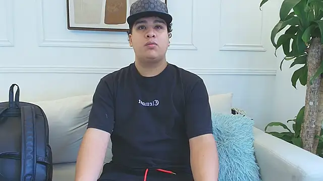 Snapshot of Naim_Bennetsex chatting on November 20, 2025, 6:08 pm Naim Bennetsex online show from November 20, 2025, 6:08 pm