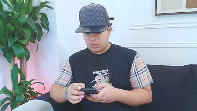 Snapshot of Naim_Bennetsex chatting on January 13, 2026, 6:34 pm Naim Bennetsex online show from January 13, 2026, 6:34 pm