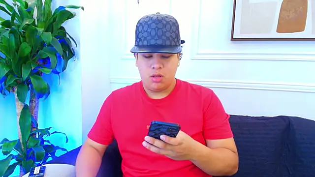 Snapshot of Naim_Bennetsex chatting on January 10, 2026, 6:58 pm Naim Bennetsex online show from January 10, 2026, 6:58 pm