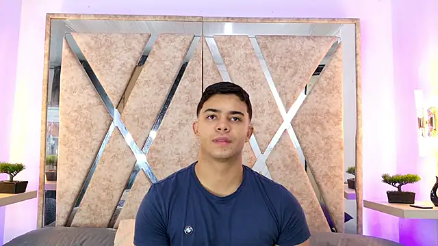 Snapshot of jayd_muscle chatting on December 16, 2025, 3:44 am jayd muscle online show from December 16, 2025, 3:44 am