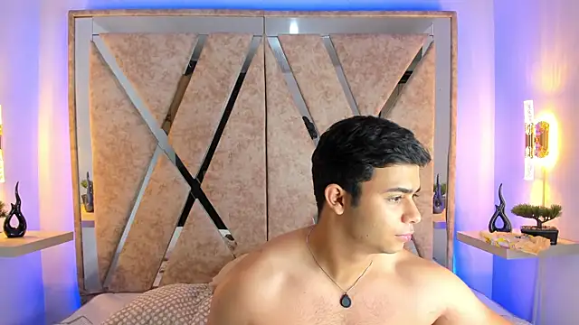 Snapshot of jayd_muscle chatting on November 6, 2025, 12:36 am jayd muscle online show from November 6, 2025, 12:36 am