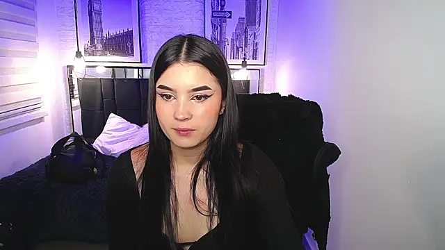 Snapshot of Natalie_loffreda chatting on April 24, 2026, 8:33 pm Natalie loffreda online show from April 24, 2026, 8:33 pm