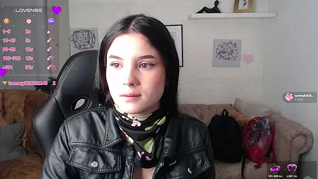 Snapshot of Natalie_loffreda chatting on May 1, 2026, 12:21 pm Natalie loffreda online show from May 1, 2026, 12:21 pm