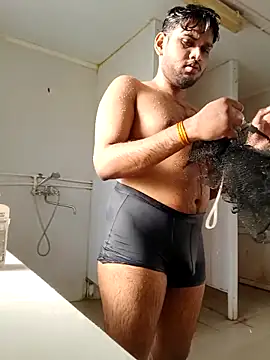 Snapshot of dream32222 chatting on March 25, 2026, 1:21 pm dream32222 online show from March 25, 2026, 1:21 pm