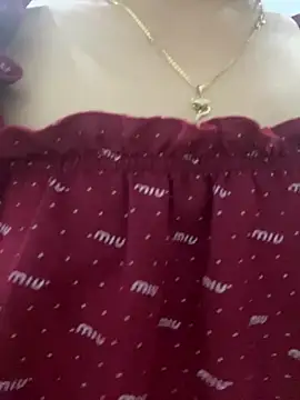 -NhaKy22 online show from October 22, 2025, 2:27 pm