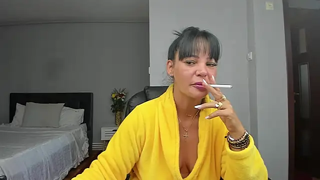 Ella sweety00 online show from October 5, 2025, 5:20 am