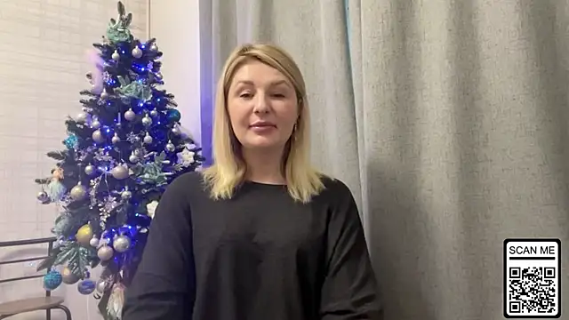 Blondie xoxoxo online show from December 19, 2025, 11:45 am