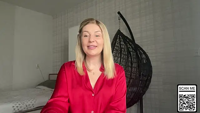 Blondie xoxoxo online show from April 11, 2026, 12:20 pm