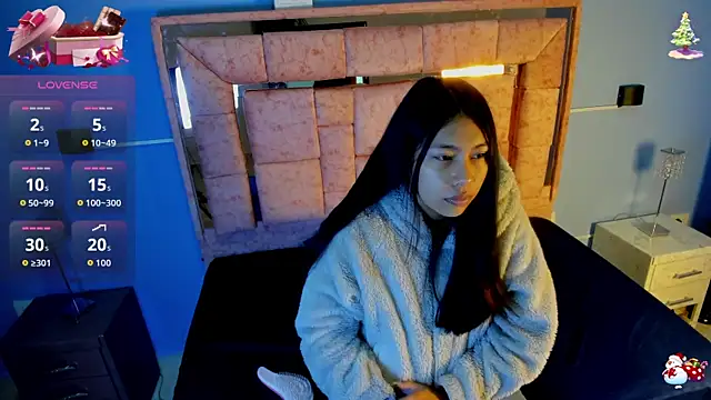 LICKY LOV online show from October 1, 2025, 3:11 am