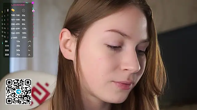 Snapshot of Stella_of_steel chatting on October 21, 2025, 8:47 am Stella of steel online show from October 21, 2025, 8:47 am