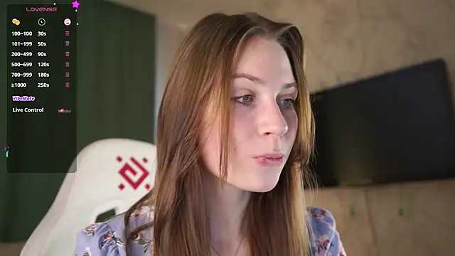 Snapshot of Stella_of_steel chatting on October 18, 2025, 9:44 am Stella of steel online show from October 18, 2025, 9:44 am