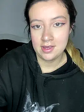 Blair Bunnyy online show from January 6, 2026, 6:39 am