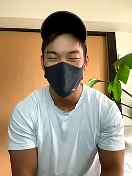 Snapshot of masucle216 chatting on September 26, 2025, 4:08 am masucle216 online show from September 26, 2025, 4:08 am