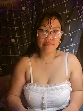 Snapshot of sexybaby_00 chatting on October 1, 2025, 11:03 am sexybaby 00 online show from October 1, 2025, 11:03 am