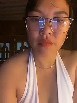 Snapshot of sexybaby_00 chatting on October 4, 2025, 2:46 am sexybaby 00 online show from October 4, 2025, 2:46 am