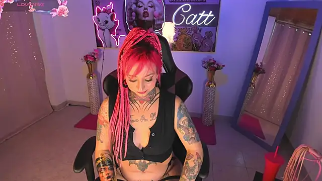 Snapshot of catt_monroe chatting on September 23, 2025, 2:13 pm catt monroe online show from September 23, 2025, 2:13 pm