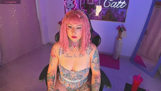 catt monroe online show from April 10, 2026, 2:57 pm