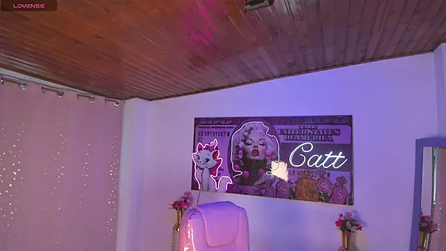 Snapshot of catt_monroe chatting on June 11, 2026, 2:25 pm catt monroe online show from June 11, 2026, 2:25 pm