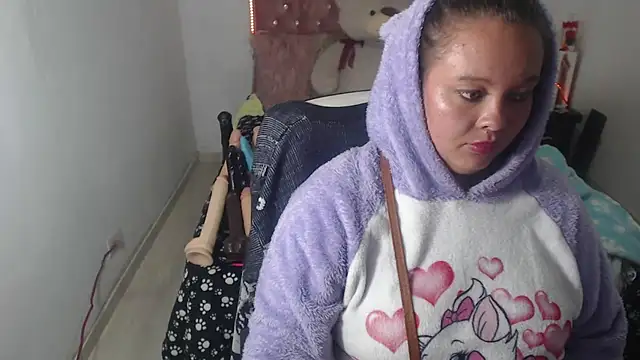 patty squirt  online show from November 4, 2025, 2:59 am