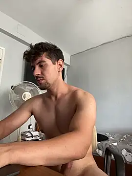 23cmturkishD online show from October 27, 2025, 8:48 am