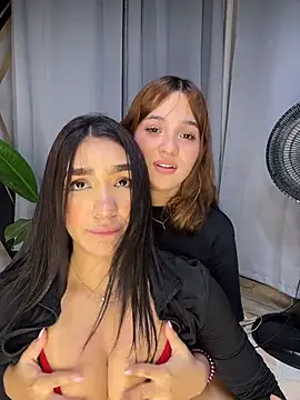 Snapshot of jenn_fit chatting on February 15, 2026, 7:51 am jenn fit online show from February 15, 2026, 7:51 am