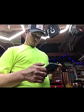 Snapshot of twistafatpipe chatting on February 17, 2026, 11:57 pm twistafatpipe online show from February 17, 2026, 11:57 pm