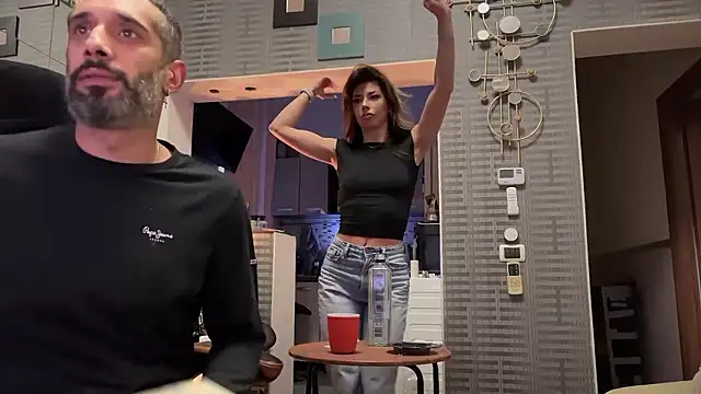 Secret Lovers1 online show from January 16, 2026, 11:31 pm