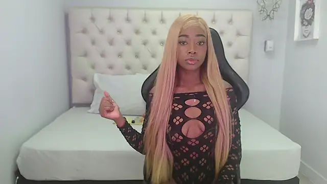 candyy ebony online show from October 10, 2025, 1:01 pm