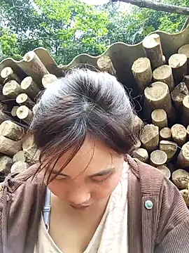 EllyBaby20 online show from March 27, 2026, 5:05 am