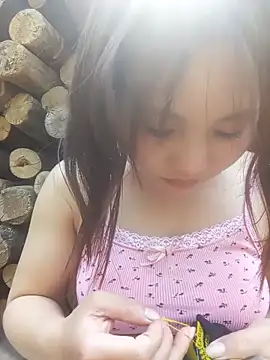 EllyBaby20 online show from April 6, 2026, 7:20 am