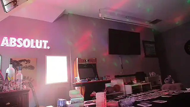 TallDrink11 online show from March 4, 2026, 9:17 am