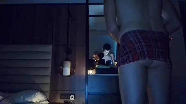 TallDrink11 online show from November 24, 2025, 12:05 pm