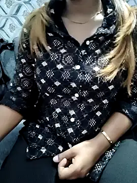 siya00 online show from October 16, 2025, 7:11 pm