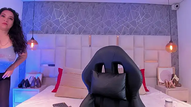  im alaya online show from February 10, 2026, 3:49 am